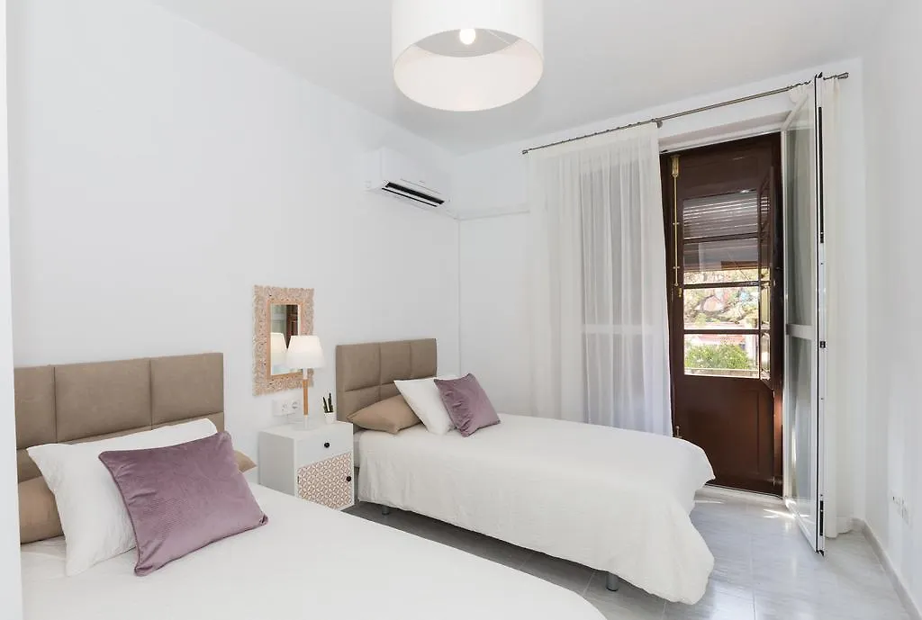 Suncity Plaza Apartamentos Malaga Spain