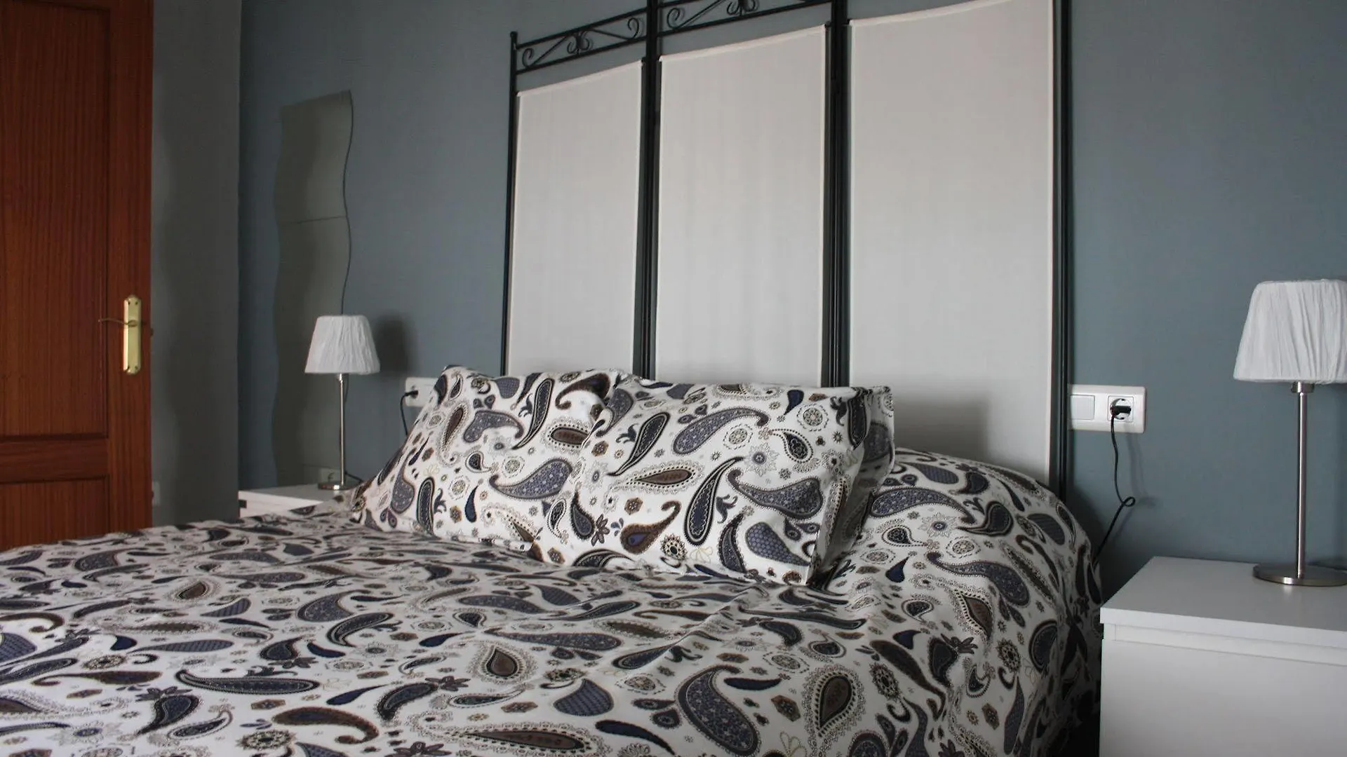 Suncity Plaza Apartamentos Malaga 0*,